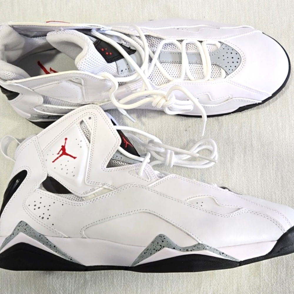 Air Jordan "True Flights"